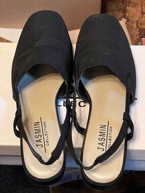 Size 8W Jasmin Black Stretch Macrame Leather Sandals